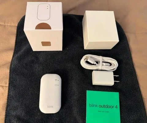 Blink Outdoor 4 Sync Module Core New,Power Brick + Cable in box with instruction