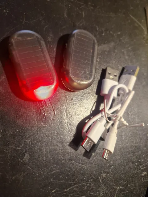 2Pcs Security Led Solar Panel For Vehicle Red Flashing Light On Off 