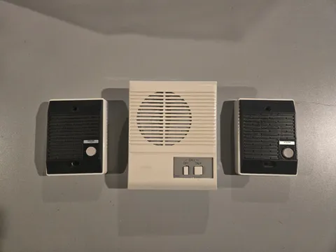 (1) Aiphone LEM-1D  Master Station AND (2) LE-D Call Station