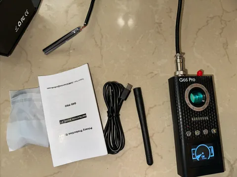 PARTS/REPAIR SOLD AS IS JAXTIN G66 Pro Hidden Camera Detector