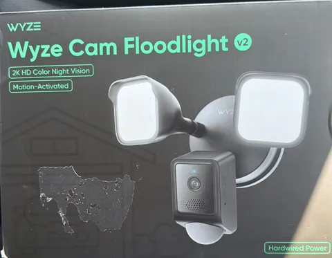 Wyze Wired 2K HD Night Vision Floodlight v2 Motion Activated LEDs,  Black