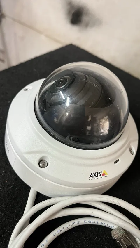 AXIS M3026-VE DOME  HD CAMERAS