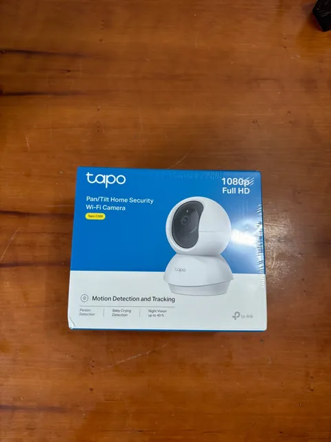 Tapo C200 Pan/Tilt Home Security Wi-Fi Camera 1080p Full HD