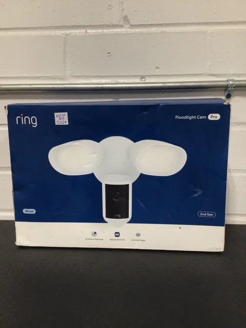 Ring Floodlight Cam Pro Wired 2nd Gen Retinal 4K - White