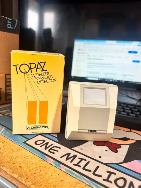 Ademco Topaz Model 5775 Wireless Passive Infrared Detector