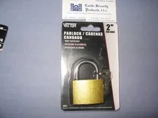 BRASS FINISH PADLOCK WITH 2 KEYS      FREE USA S&H