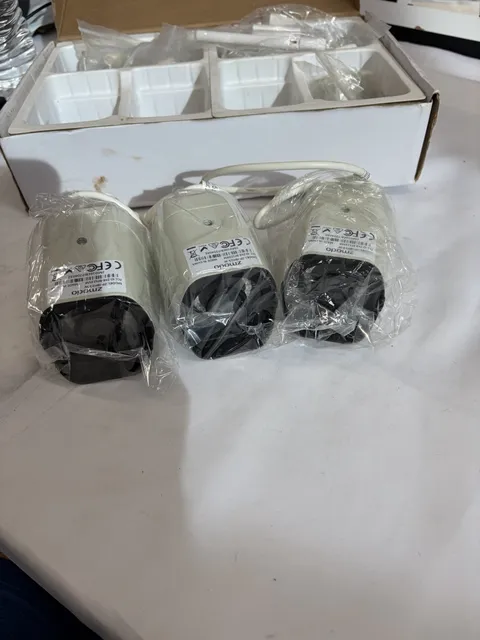 Zmodo ZP-IBH23-W WiFi Security Camera Kit Incomplete Missing 1 Camera Open Box