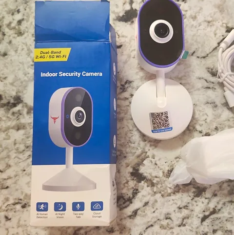 Kement C100 1080p Indoor IP Camera Dual-Band Wi-Fi Night Vision 2-Way Audio