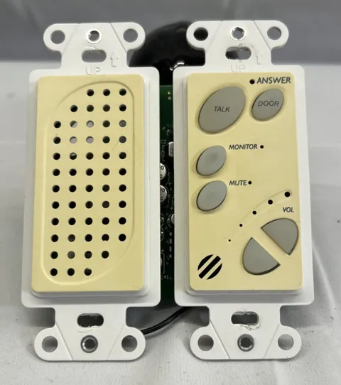 On-Q / Legrand InQuire 1000 Intercom Room Unit IC1004, Pre Owned