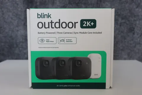 NEW BLINK OUTDOOR 2K+ WIRELESS SECURITY 3 CAMERA SYSTEM - BLACK - SHIPS TODAY