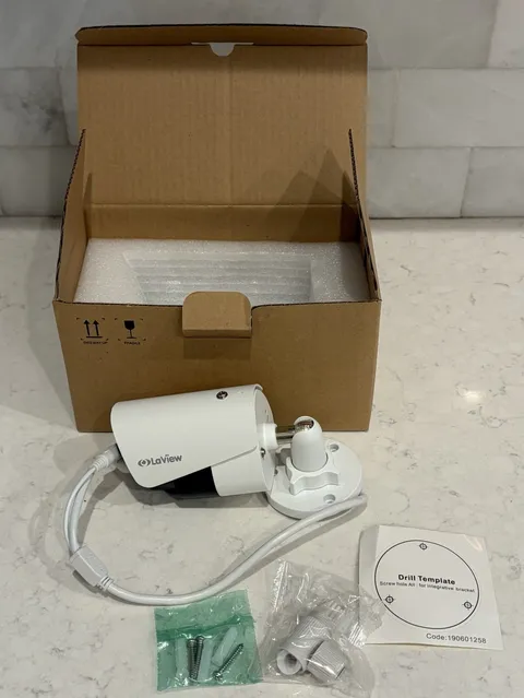 NEW IN BOX --LaView LV-PB932F4 2MP PoE IP Bullet Security Camera