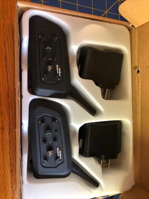 6 Riders Interphone Motorcycle Bluetooth Intercom Headset 2pc Black Dual Charger