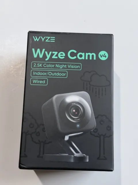 Wyze Cam v4 2.5K QHD Indoor/Outdoor WiFi Smart Security Camera Wired Black