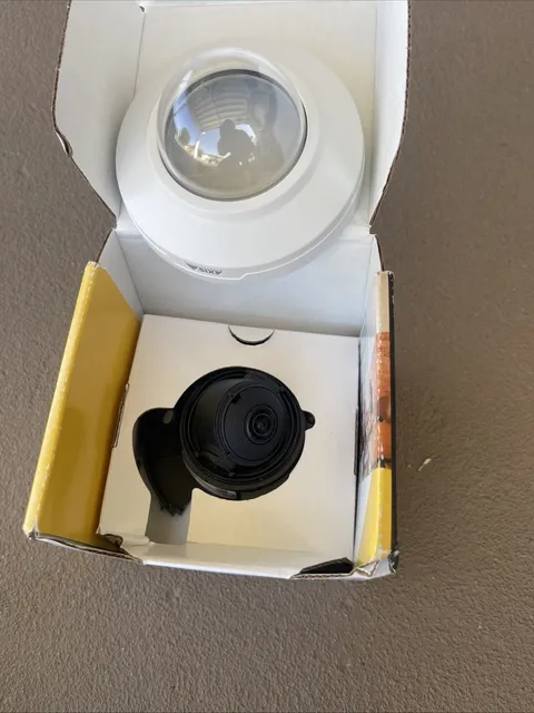 Axis AXIS M3086-V Dome IP Network Camera Wired Color Indoor 1080p 02374-001-03