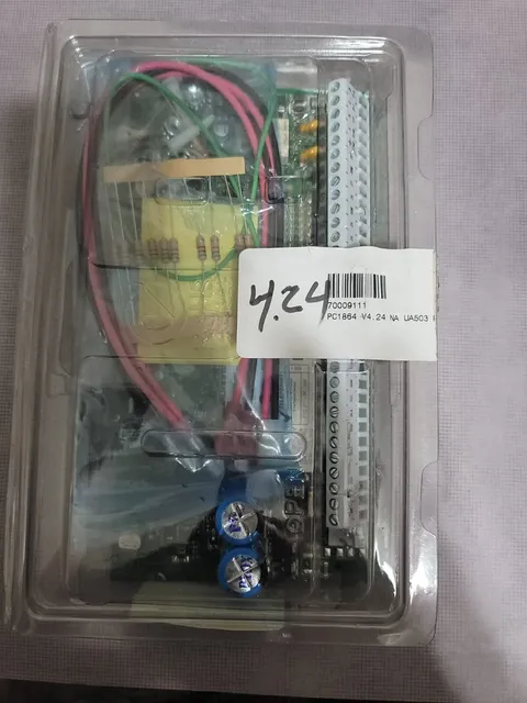 DSC PC1864 Power Series 8-64 Zone Alarm Motherboard PC1864PCB V4.24 PCB / LATAM