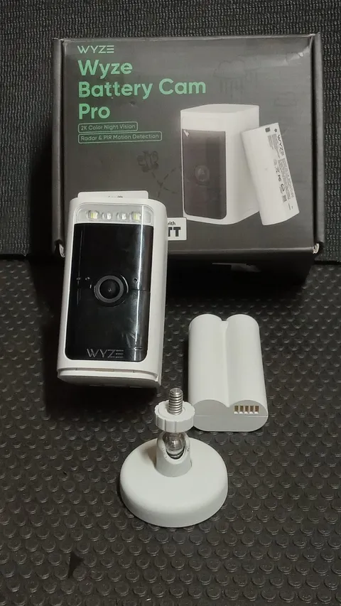 Wyze Battery Cam Pro 2k HDR Wireless Outdoor/Indoor Security Camera