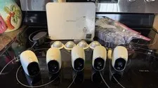 NETGEAR VMB3000 Base Station System w/ 5 Security Cameras, Mounts & Adapter