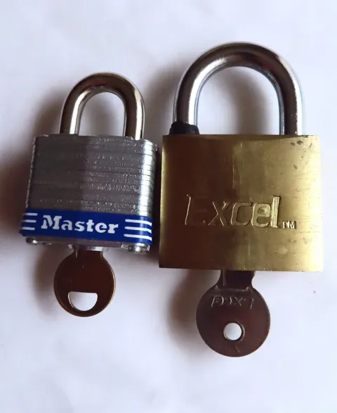 Master padlock #3 plus Brass Excel padlock
