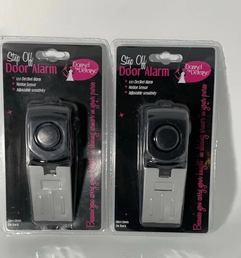 2 STEP OFF DOOR ALARM DAMSEL IN DEFENSE 120 Decibel Alarm Motion Sensor Security