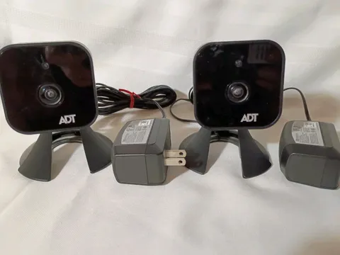 ADT Indoor Wireless Network Cameras 2 Pack with power supply 
