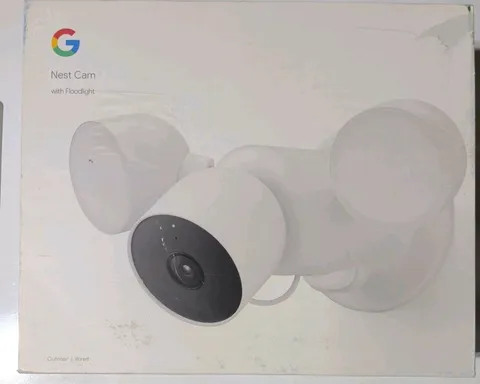 Google Nest Cam W/Floodlight (GPLE9 & G3AL9) Outdoor Security Camera Snow 