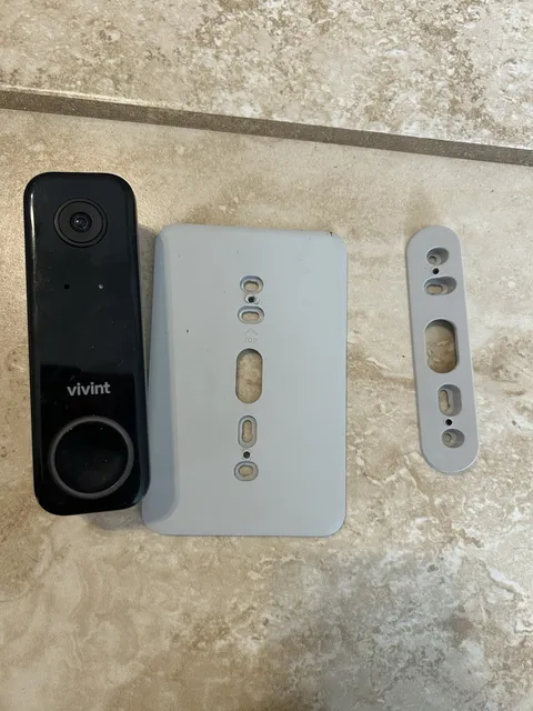 Vivint Gen 2 Doorbell Camera Pro (VS-DBC350-WHT)
