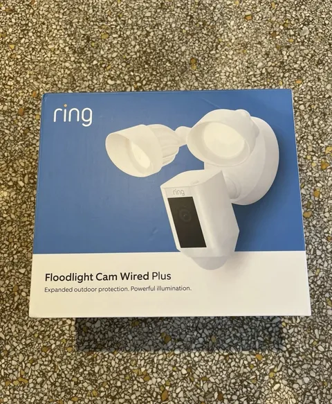 Ring Floodlight Cam Wired Plus **BRAND NEW** 1080p HD White
