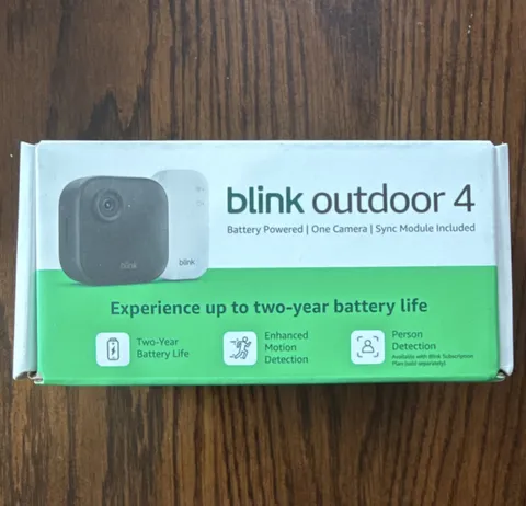 Blink Outdoor 4 1080p Wireless Wi-Fi Battery Motion 1-Cam Kit w/ Sync Module