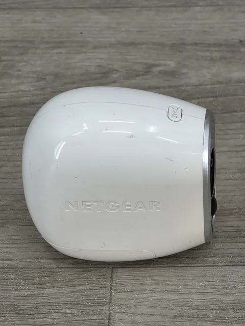 Arlo VCM3030 NETGEAR Wireless Security Camera No Batteries Included