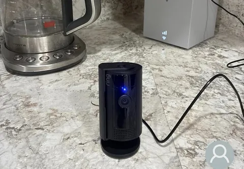 Ring Indoor Cam, Home or business security in 1080p HD video, Black - USED