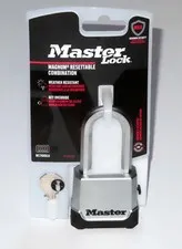 Master Lock Magnum Heavy Duty Outdoor Combination / Key 2-in Padlock  M176XDLH