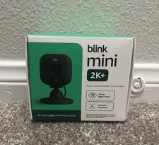 Blink - Mini 2K+ Compact plug-in security camera, 2K video resolution, Black