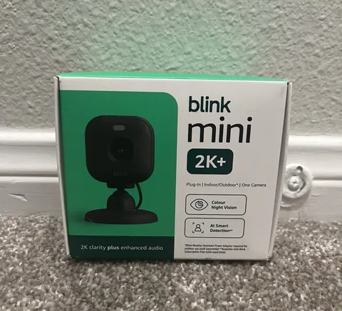 Blink - Mini 2K+ Compact plug-in security camera, 2K video resolution, Black