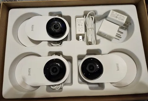 Kami Mini Indoor Security Cameras Family Pack - 3 in 1 Face detection 1080p