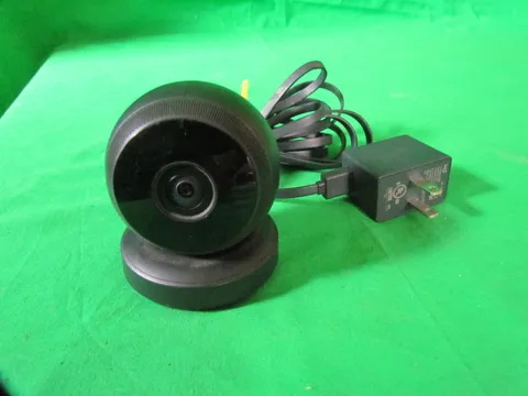 Logitech Logi Circle Wireless 1080p Video Security Camera V-R0005 Nice Condition