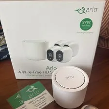 Netgear Arlo VMS3430-100NAS 4 Wire-Free HD Security Cameras System NEW OPEN BOX