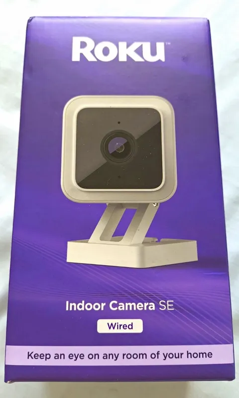 3 - Roku Indoor Cameras SE 1080p Wi-Fi Wired Indoor IP Security Camera, White