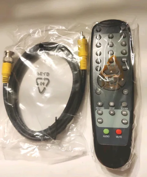 Q-See DVR Remote Control For QS408 with BNC to RCA Video Cable