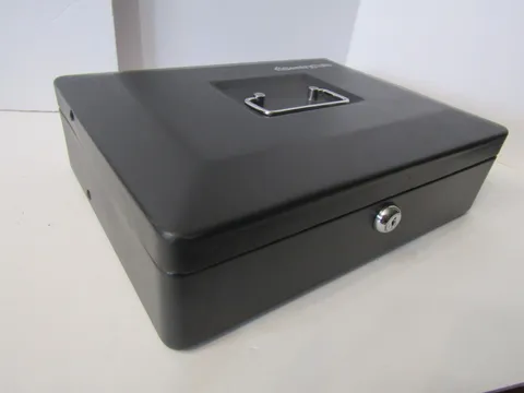 SENTRY SAFE BLACK CASH LOCK BOX WITH 2 KEYS COIN TRAY AND BILL HOLDERS