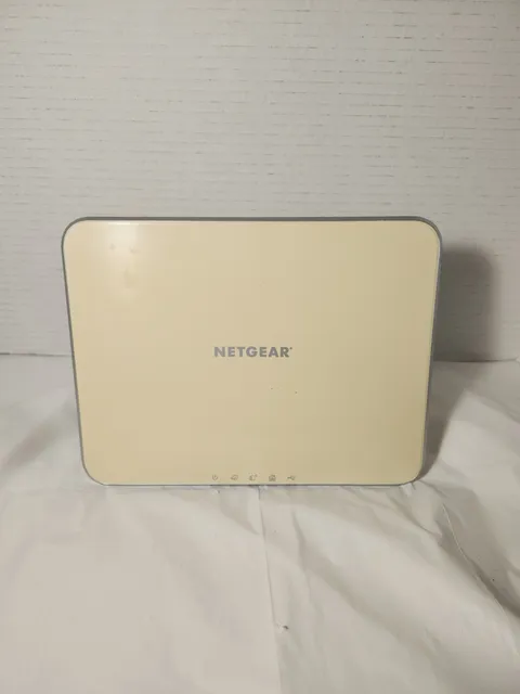 NETGEAR VMB3000 Arlo Base Station with Power Adapter
