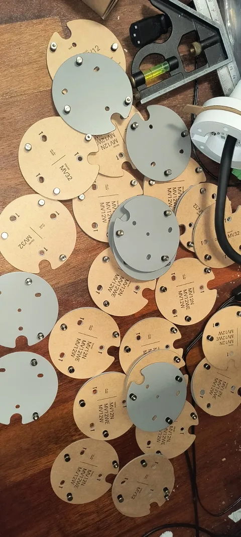 Meraki M12/M32 mounting plates