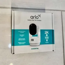 Arlo Indoor Pan Tilt Pet Camera 2K 360 Degree Pan 180 Tilt Plug In (BRAND NEW)