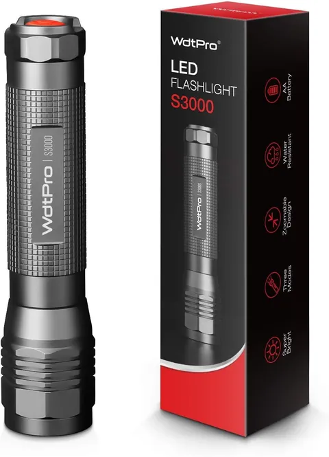WdtPro S3000 High-Powered LED Flashlight, 1600 Lumens, Zoomable, Waterproof