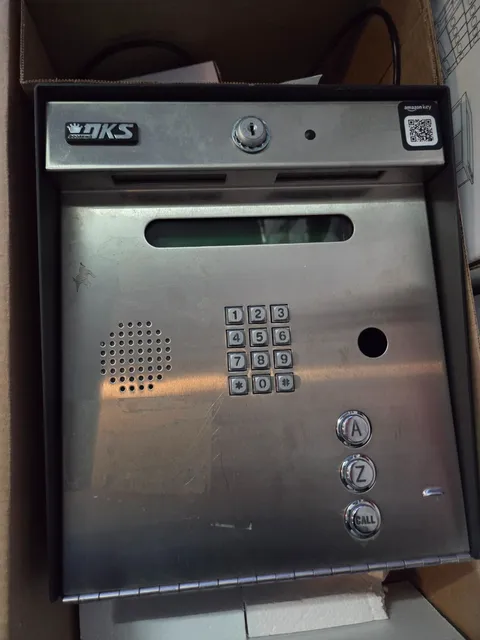 DKS Doorking Surface Mounted Telephone Gate/Door Entry System 1834-080, 1834