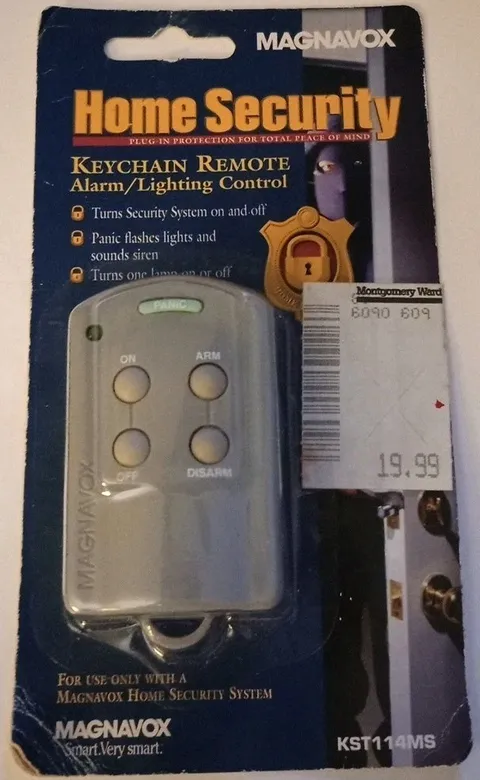 NEW Magnavox Home Security Keychain Remote Control Alarm/Lighting 2 1/2"X 1 1/2"