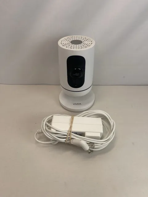 Vivint Ping Indoor 1080p Wi-Fi Security Camera V-CAM1 with Power Supply