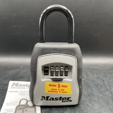 Master Lock 5400D, Set Your Own Combination Portable Lockbox - Black