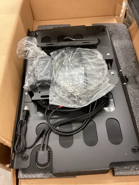 Motorola Solutions L6Q Solar Panel – VSQ-60-913 Primary Kit (Cat 1)