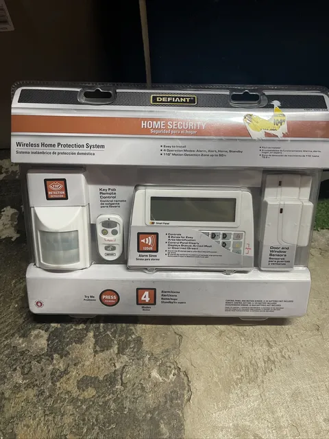 Defiant Wireless Home Protection/Security Alarm/Alert System HD SKU:1001 090 469