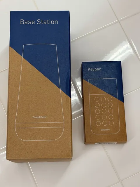 Simplisafe Generation 3 Base Station & Keypad Brand New Never Used